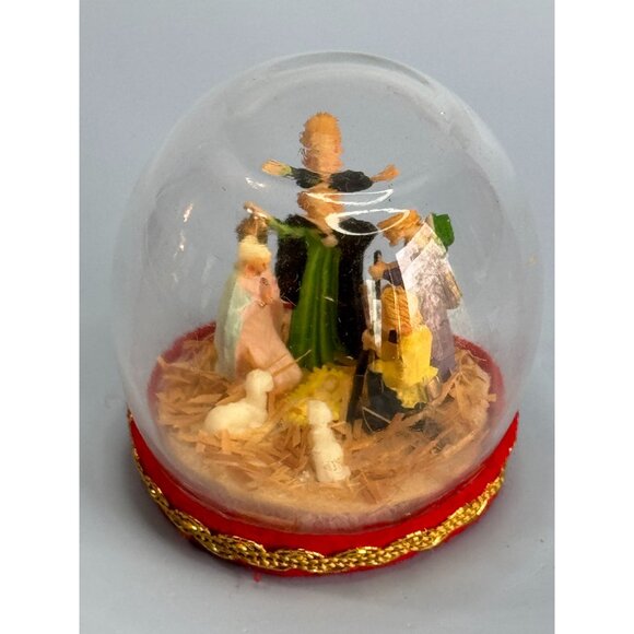 Vintage Nativity Scene Snow Globe With Red & Gold Base - Picture 2 of 10